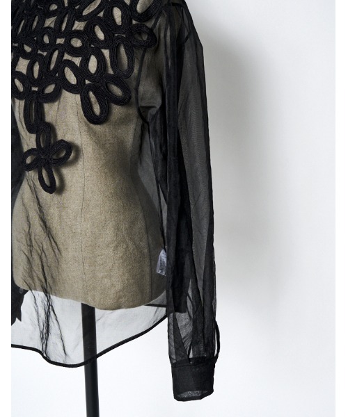 RUMCHE(ラムシェ)の「Embroidery Sheer Tops / エンブロイダリーシアートップス(シャツ/ブラウス・レディース・ブラック/ホワイト・FREE)」の19枚目の写真
