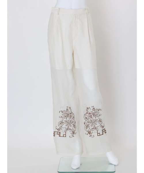 Ungrid(アングリッド)の「【Htage】エンブロイダリーシアータックパンツ(その他パンツ・レディース・ブラック/アイボリー・SMALL/MEDIUM)」の10枚目の写真