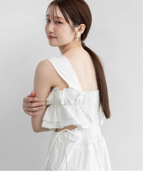 RANDA（ランダ）の「フリルデザインコンビネゾン（サロペット/オーバーオール・レディース・ベージュ/ネイビー/ホワイト・0/1）」の5枚目の写真