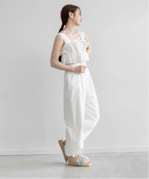 RANDA（ランダ）の「フリルデザインコンビネゾン（サロペット/オーバーオール・レディース・ベージュ/ネイビー/ホワイト・0/1）」の8枚目の写真