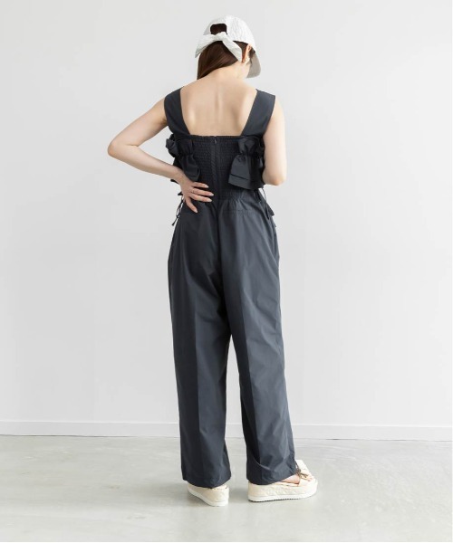 khaju ドットフリルコンビネゾン サロペット ブラック Khaju（カージュ）の「Khaju:ドットフリルコンビネゾン