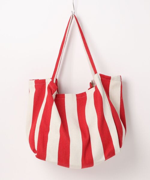 and it_（アンドイット）の「くたっと太縞ヘリンボーントート（トートバッグ・レディース・ブラック/ベージュ/ネイビー/レッド・FREE）」の4枚目の写真