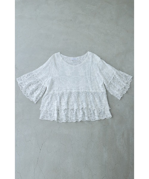 cawaii(カワイイ)の「ふんわり柔らかなシアーベールの刺繍ブラウストップス(シャツ/ブラウス・レディース・ホワイト・FREE)」の3枚目の写真