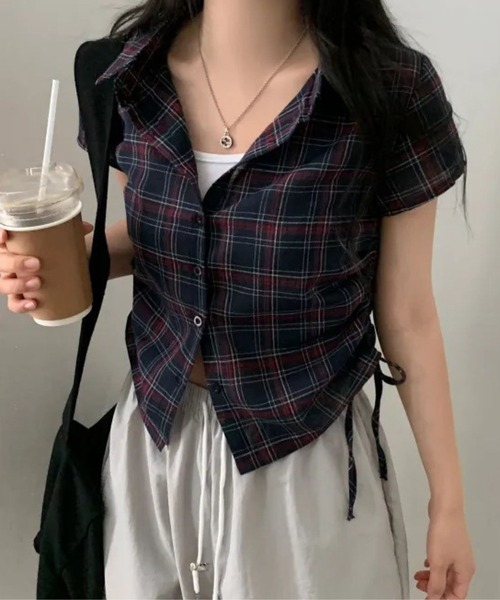 SPIGA（スピーガ）の「ｻｲﾄﾞﾄﾞﾛｰ半袖格子ﾌﾞﾗｳｽ（シャツ/ブラウス・レディース・ホワイト/ネイビー・FREE）」の9枚目の写真