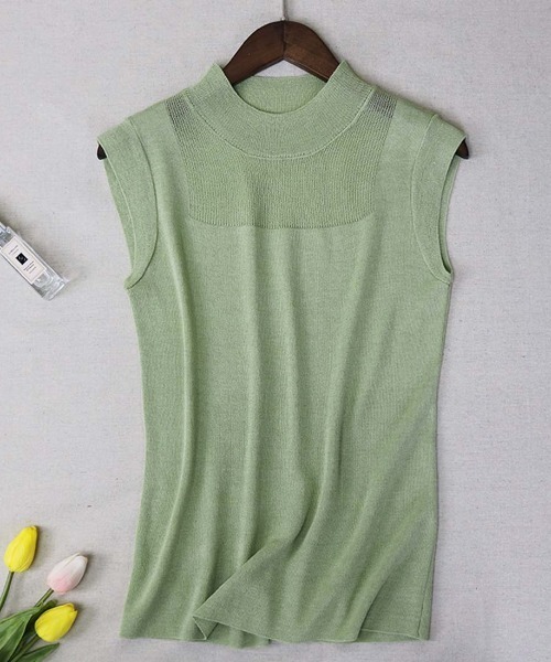maison de LATIR(メゾンドラティール)の「ハイネックヘルシーな肌見せな夏服。ノースリーブシアーサマーニット(タンクトップ・レディース・グリーン/ブルー/オレンジ/ベージュ/グレー/ブラック/ホワイト/ネイビー/スモークピンク/ライトブラウン・FREE/ONESIZE)」の6枚目の写真