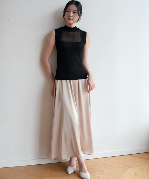 maison de LATIR(メゾンドラティール)の「ハイネックヘルシーな肌見せな夏服。ノースリーブシアーサマーニット(タンクトップ・レディース・グリーン/ブルー/オレンジ/ベージュ/グレー/ブラック/ホワイト/ネイビー/スモークピンク/ライトブラウン・FREE/ONESIZE)」の20枚目の写真