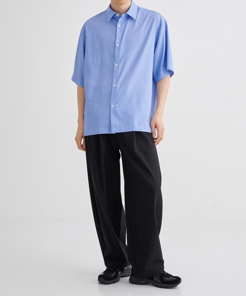 UNITED TOKYO（ユナイテッドトウキョウ）の「月間売上No1シリーズ【WEB限定】DRY RAYON ストライプショートスリーブシャツ　｜ 接触冷感/日本産/防シワ/ウォッシャブル/大人気/速乾/UVカット/オフィスカジュアル/ビジネス/通勤（シャツ/ブラウス・メンズ・サックスブルー/オフホワイト/ベージュ・1/2/3）」の7枚目の写真