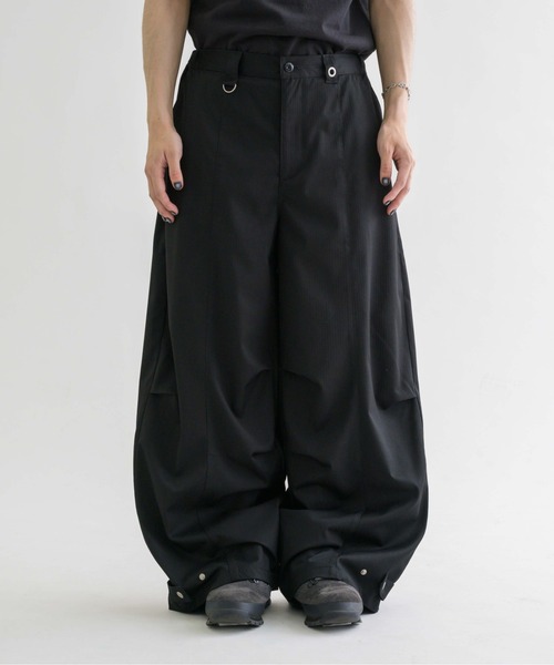 EPNK（イーピーエヌケー）の「【EPNK】Eyelet easy baggy slacks / アイレットイージーバギースラックス（スラックス・メンズ・ブラウン/チャコールグレー/ブラック・SMALL/MEDIUM/LARGE）」の6枚目の写真