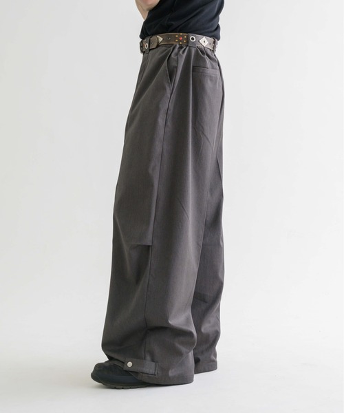 EPNK（イーピーエヌケー）の「【EPNK】Eyelet easy baggy slacks / アイレットイージーバギースラックス（スラックス・メンズ・ブラウン/チャコールグレー/ブラック・SMALL/MEDIUM/LARGE）」の17枚目の写真