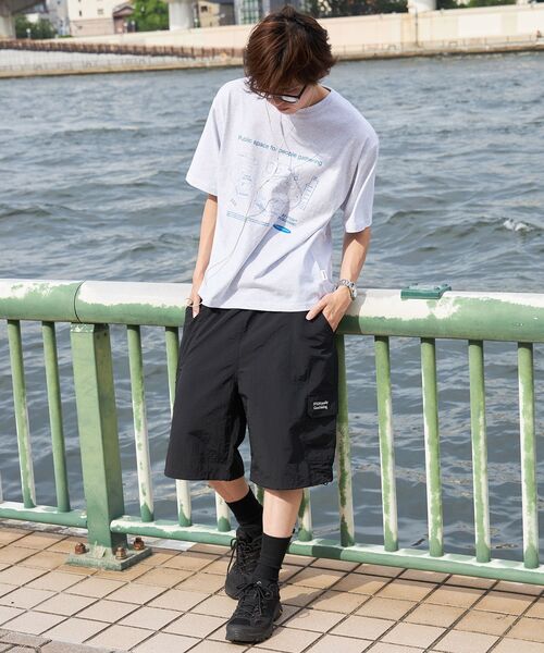 FFEIN(フェイン)の「【FFEIN(フェイン)】ナイロンワイドハーフカーゴショーツ / ショーツ 短パン ドローコード(カーゴパンツ・メンズ・ブラック/チャコール/ネイビー・SMALL/MEDIUM/LARGE)」の5枚目の写真