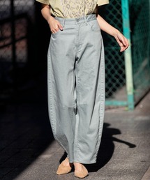 Munich | ダスティー加工デニムバレルパンツ(デニムパンツ)