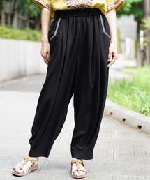エッグタックパンツ