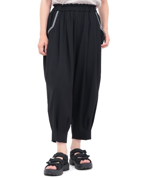 チチカカ(チチカカ)の「エッグタックパンツ(その他パンツ・レディース・オレンジ/ベージュ/ブラック/チャコールグレー・MEDIUM/LARGE)」の11枚目の写真