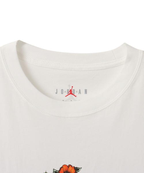 JORDAN BRAND(ジョーダンブランド)の「JORDAN BRAND AS W J BRK SS GF GFX TEE VINE / ジョーダン ブランド ウィメンズジョーダン BRK GF GFX S/S Tシャツ VINE / NIKE【SP】(Tシャツ/カットソー・レディース・ホワイト/ブラック・S/M/L)」の13枚目の写真