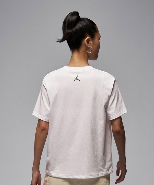 JORDAN BRAND(ジョーダンブランド)の「JORDAN BRAND AS W J BRK SS GF GFX TEE VINE / ジョーダン ブランド ウィメンズジョーダン BRK GF GFX S/S Tシャツ VINE / NIKE【SP】(Tシャツ/カットソー・レディース・ホワイト/ブラック・S/M/L)」の19枚目の写真