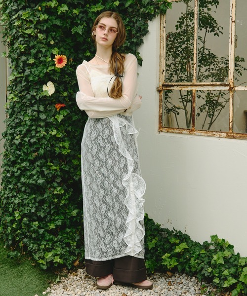 loin nuit（ロワンニュイ）の「frill slit cami onepiece / フリルスリットキャミワンピース（ワンピース・レディース・ホワイト/その他/ブラック・FREE）」の8枚目の写真