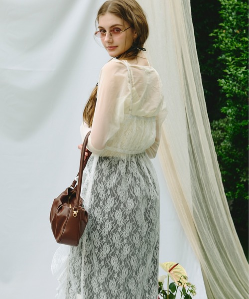 loin nuit（ロワンニュイ）の「frill slit cami onepiece / フリルスリットキャミワンピース（ワンピース・レディース・ホワイト/その他/ブラック・FREE）」の4枚目の写真