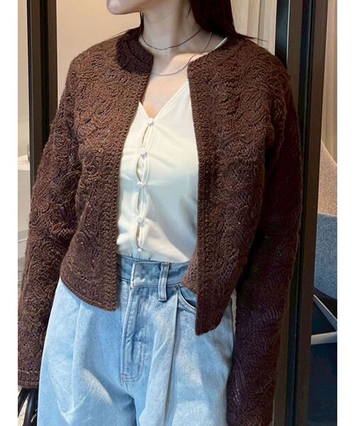 LAGUNAMOON（ラグナムーン）の「【WEB限定カラーあり】コードエンブロイダリーニットカーデ（カーディガン/ボレロ・レディース・オフホワイト/ブラウン/その他1/その他・FREE）」の5枚目の写真