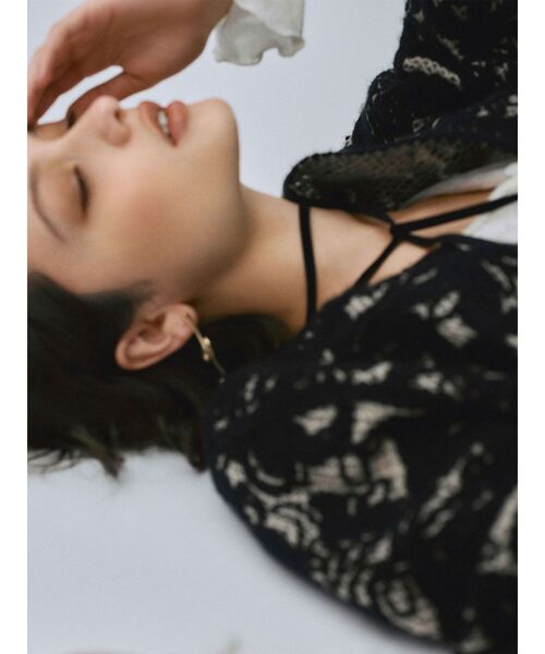 LAGUNAMOON（ラグナムーン）の「【WEB限定カラーあり】コードエンブロイダリーニットカーデ（カーディガン/ボレロ・レディース・オフホワイト/ブラウン/その他1/その他・FREE）」の7枚目の写真