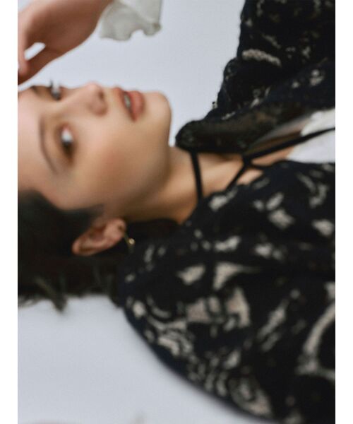 LAGUNAMOON（ラグナムーン）の「【WEB限定カラーあり】コードエンブロイダリーニットカーデ（カーディガン/ボレロ・レディース・オフホワイト/ブラウン/その他1/その他・FREE）」の8枚目の写真