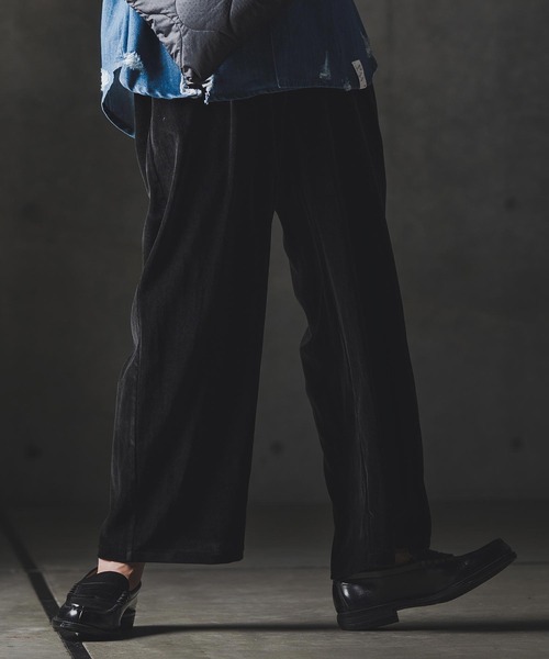 GLIMCLAP(グリムクラップ)の「mp13873-Velour fabric wide-leg trousers ベロアパンツ(その他パンツ・メンズ・チャコール/ブラック・S/M/L)」の12枚目の写真