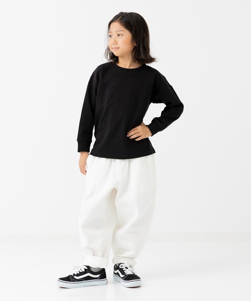 chil2(チルツー)の「ハイパーストレッチ 長袖Tシャツ(Tシャツ/カットソー・キッズ・ベージュ/ミント/ネイビー/ブラック/アイボリー/チャコールグレー・80cm/90cm/100cm/110cm/120cm/130cm/140cm/150cm)」の12枚目の写真