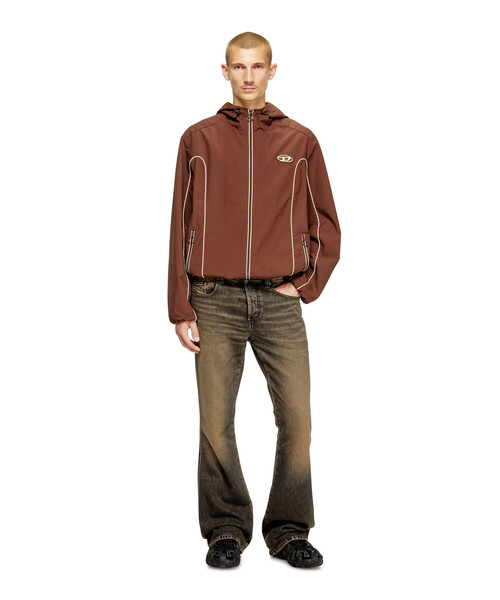 DIESEL（ディーゼル）の「メンズ デニムパンツ BOOTCUT 1998 D-BUCK L.30（デニムパンツ・メンズ・ブラック・28inch/26inch/32inch/30inch/36inch/34inch）」の4枚目の写真