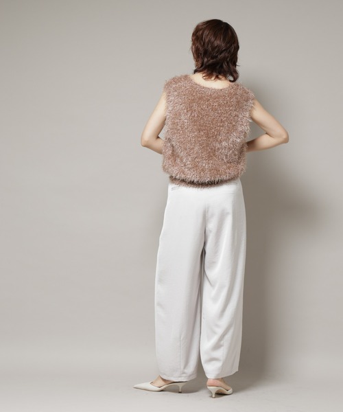 NANO universe(ナノユニバース)の「シャギーラメベスト(ベスト・レディース・ライトグレー/モカ・FREE)」の9枚目の写真