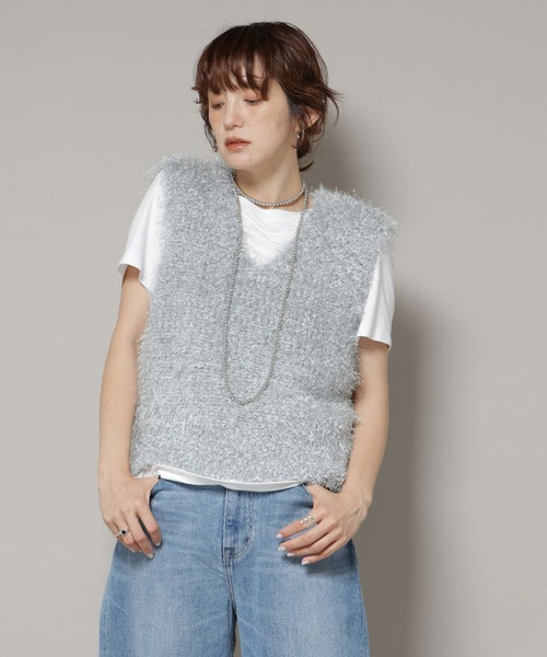 NANO universe(ナノユニバース)の「シャギーラメベスト(ベスト・レディース・ライトグレー/モカ・FREE)」の11枚目の写真