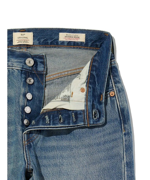 Levi's(リーバイス)の「Levi's/リーバイス 501(R) ジーンズ FOR WOMEN ミディアムインディゴ(デニムパンツ・レディース・インディゴブルー・28inch/27inch/26inch/24inch/23inch/25inch)」の9枚目の写真