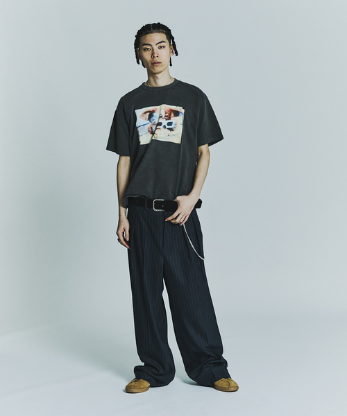 JOINT WORKS（ジョイントワークス）の「ワイドタック ストライプ トラウザーズ / Wide Tuck Stripe Trousers（その他パンツ・メンズ・ネイビー/チャコールグレー・MEDIUM/LARGE/SMALL）」の3枚目の写真