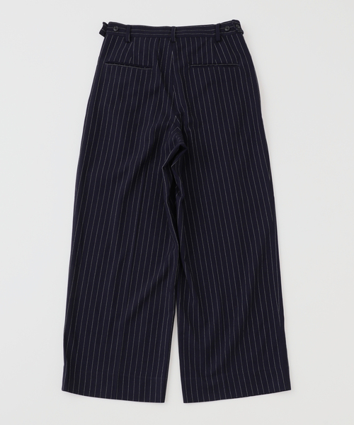JOINT WORKS（ジョイントワークス）の「ワイドタック ストライプ トラウザーズ / Wide Tuck Stripe Trousers（その他パンツ・メンズ・ネイビー/チャコールグレー・MEDIUM/LARGE/SMALL）」の11枚目の写真