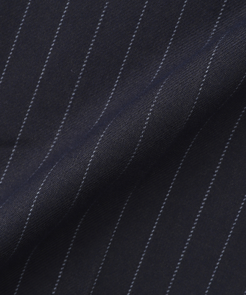 JOINT WORKS（ジョイントワークス）の「ワイドタック ストライプ トラウザーズ / Wide Tuck Stripe Trousers（その他パンツ・メンズ・ネイビー/チャコールグレー・MEDIUM/LARGE/SMALL）」の18枚目の写真