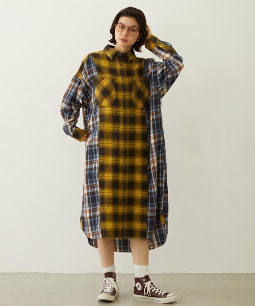 MILKFED.（ミルクフェド）の「WASHED PANEL SHIRT DRESS（ワンピース・レディース・レッド/イエロー/オレンジ・ONE SIZE）」の2枚目の写真
