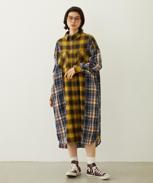 MILKFED.（ミルクフェド）の「WASHED PANEL SHIRT DRESS（ワンピース・レディース・レッド/イエロー/オレンジ・ONE SIZE）」の4枚目の写真