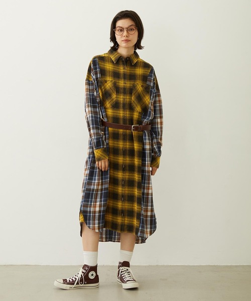 MILKFED.（ミルクフェド）の「WASHED PANEL SHIRT DRESS（ワンピース・レディース・レッド/イエロー/オレンジ・ONE SIZE）」の9枚目の写真