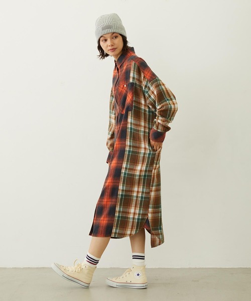 MILKFED.（ミルクフェド）の「WASHED PANEL SHIRT DRESS（ワンピース・レディース・レッド/イエロー/オレンジ・ONE SIZE）」の16枚目の写真