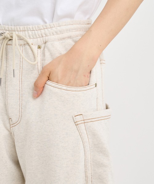 KHOKI(コッキ)の「【KHOKI / コッキ】3D cutting sweat pants(スウェットパンツ・メンズ・オフホワイト/ブラック・3/2/1)」の13枚目の写真