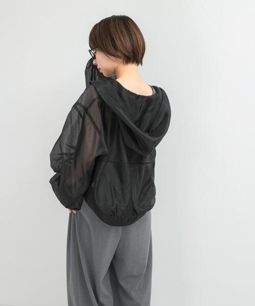 URBAN RESEARCH ROSSO WOMEN(アーバンリサーチ ロッソ)の「ELENDEEK HOODIE SHEER BLOUSON(ブルゾン・レディース・ブラック・FREE)」の3枚目の写真