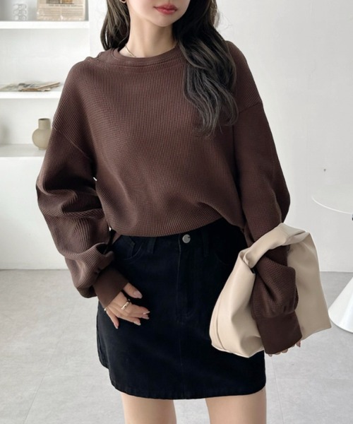 TREOVER(トレオーバー)の「ワッフル素材×程良い肌見せが好バランス♪ フェイクレイヤードデザイン ワッフルプルオーバー(Tシャツ/カットソー・レディース・杢グレー/オフホワイト/ダークブラウン/ブラック/ボルドー/ライトグレー・FREE)」の16枚目の写真