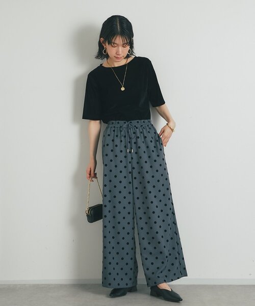 un dix cors（アンディコール）の「《大人可愛い・着映え力抜群◎》ツイルフロッキードットパンツ（チノパンツ・レディース・ブラック/グレー・FREE）」の8枚目の写真