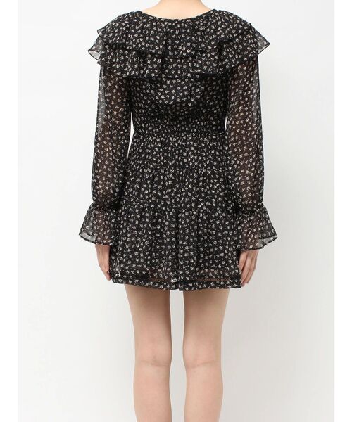 RESEXXY（リゼクシー）の「ラッフルミニティアードワンピース（ワンピース・レディース・ブラック/ホワイト/ベージュ・FREE）」の8枚目の写真