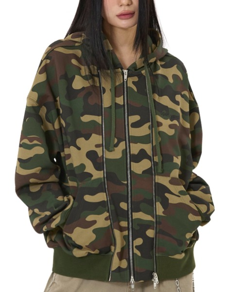 OY/オーワイ』LAYERED STUD HOODIE ZIP UP/レイヤードスタッドジップ