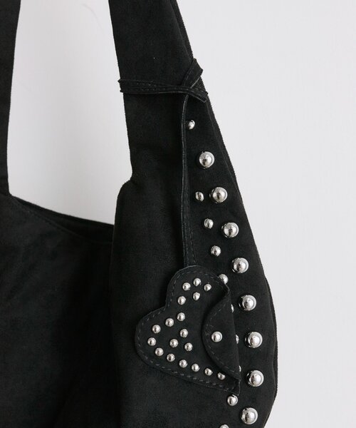 w closet（ダブルクローゼット）の「ハートチャーム付スエードBAG（トートバッグ・レディース・キャメル/ブラック/ブラウン・FREE）」の5枚目の写真