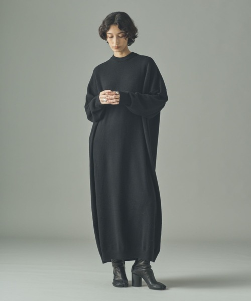 カレンソロジーcurensology長袖ニットクルーネックウール100%wool Curensology(カレンソロジー)/シャギーケーブルニットプル