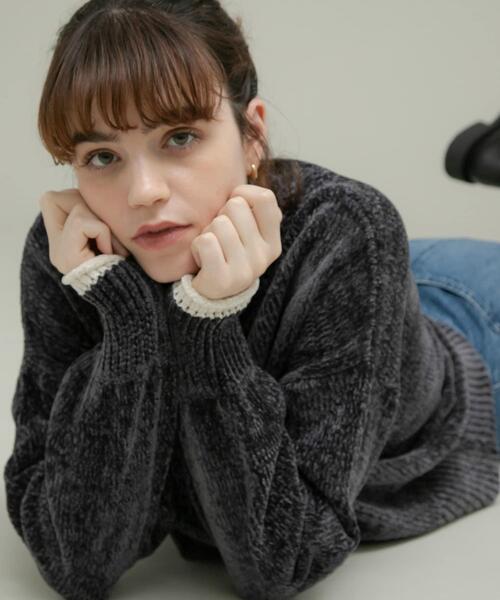 URBAN RESEARCH Sonny Label(アーバンリサーチサニーレーベル)の「モールヤーンハイネックニットプルオーバー(ニット/セーター・レディース・チャコールグレー/ベージュ/グリーン系その他・FREE)」の1枚目の写真