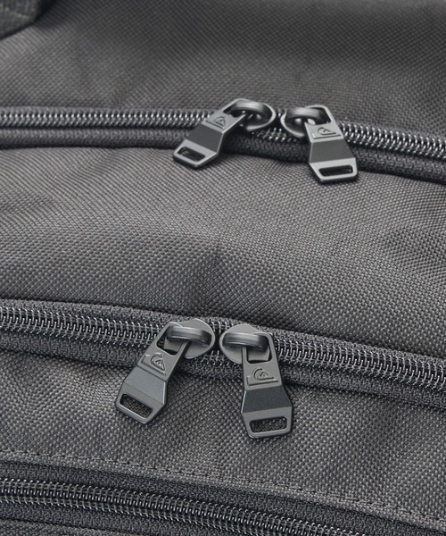 Quiksilver(クイックシルバー)の「BY THE SEA 32L /クイックシルバーリフレクター付きバックパック・リュック(バックパック/リュック・メンズ・ブラック/ブラック系その他・FREE)」の8枚目の写真