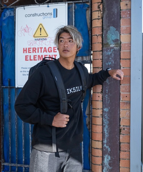 Quiksilver(クイックシルバー)の「BY THE SEA 32L /クイックシルバーリフレクター付きバックパック・リュック(バックパック/リュック・メンズ・ブラック/ブラック系その他・FREE)」の13枚目の写真