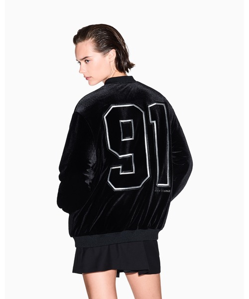 ARMANI EXCHANGE(アルマーニエクスチェンジ)の「【A|X アルマーニ エクスチェンジ】ストレッチベルベット ブルゾンジャケット(ブルゾン・レディース・ブラック・X-SMALL/X-LARGE/SMALL/MEDIUM/LARGE)」の8枚目の写真