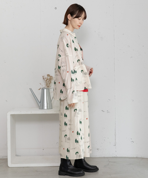 POU DOU DOU（プードゥドゥ）の「スワンレイクプリントポケットシャツ（シャツ/ブラウス・レディース・キナリ/ベージュ・M）」の10枚目の写真